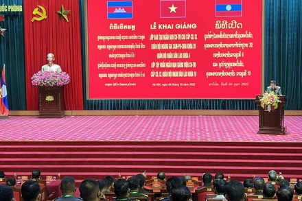 Quang cảnh buổi lễ khai giảng.