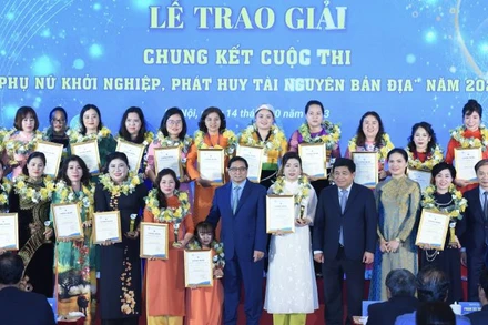 Lễ trao giải Chung kết toàn quốc cuộc thi “Phụ nữ khởi nghiệp, phát huy tài nguyên bản địa” năm 2023. 