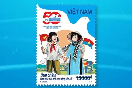 [Video] Phát hành bộ tem đặc biệt kỷ niệm 50 năm Ngày Giải phóng miền Nam, thống nhất đất nước