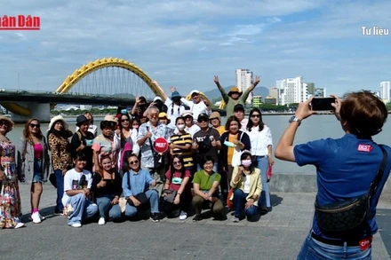 [Video] Hơn 6 triệu lượt khách quốc tế đến Việt Nam trong quý I/2025