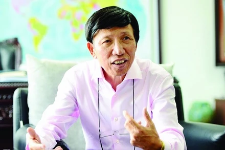 Tiến sĩ Phan Hữu Thắng