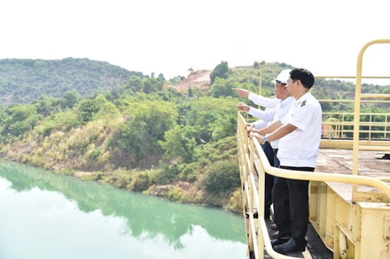 Kiểm toán nhiều vấn đề nóng về môi trường, ứng phó với biến đổi khí hậu