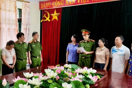 Cơ quan điều tra thực hiện các lệnh tố tụng đối với bị can Nguyễn Hồng Tươi.