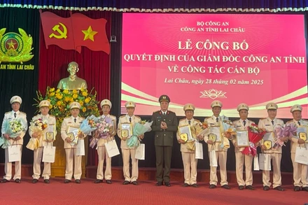 Công an Lai Châu có 11 đồng chí lãnh đạo cấp phòng tự nguyện xin nghỉ hưu trước tuổi.