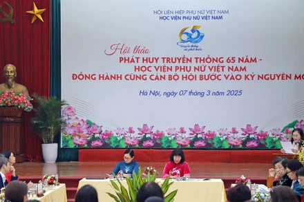 Toàn cảnh Hội nghị.