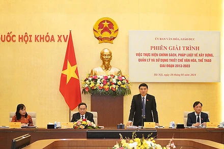 Các đồng chí chủ trì Phiên giải trình.