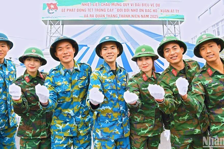 Tuổi trẻ lực lượng vũ trang Thủ đô ra quân Tháng Thanh niên năm 2025.