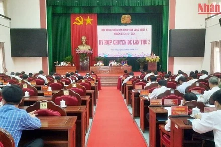 Quang cảnh kỳ họp.