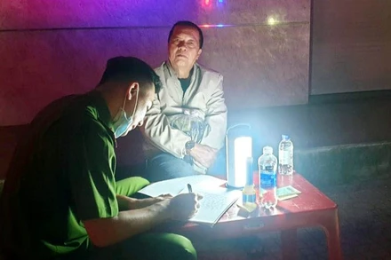 Cơ quan chức năng lập hồ sơ xử lý vi phạm đối với ông Thắng.