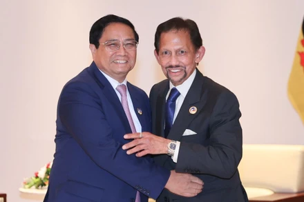 Thủ tướng Chính phủ Phạm Minh Chính và Quốc vương Brunei Darussalam Haji Hassanal Bolkiah. (Ảnh: Nhật Bắc/VGP)