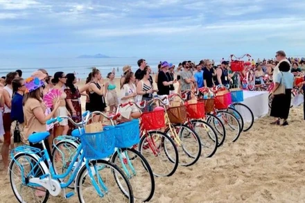 Những chiếc xe đạp này sẽ được Hội khuyến học quận Ngũ Hành Sơn trao tặng tận tay các em học sinh.