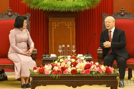 Tổng Bí thư Nguyễn Phú Trọng và Chủ tịch Quốc hội Campuchia Samdech Khuon Sudary tại buổi tiếp.