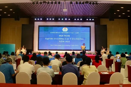 Quang cảnh hội nghị.