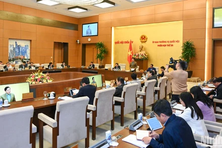 Quang cảnh phiên họp. (Ảnh: Duy Linh)