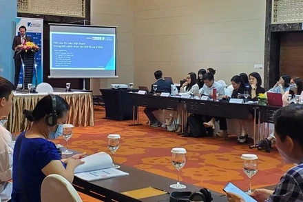 Quang cảnh Tọa đàm.