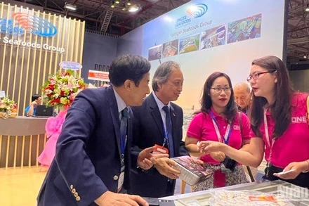 Gian hàng triển lãm của Công ty TNHH Thuỷ sản Lenger Việt Nam