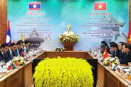 Quang cảnh buổi lễ.