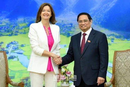 Thủ tướng Chính phủ Phạm Minh Chính đón Phó Thủ tướng, Bộ trưởng Ngoại giao và các vấn đề châu Âu Cộng hòa Slovenia Tanja Fajon.