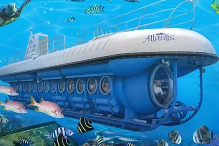 Gia hạn thời gian thí điểm triển khai hoạt động dịch vụ tàu lặn tại vịnh Nha Trang đến hết tháng 7/2024.