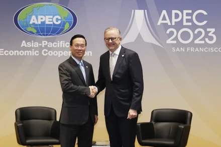 Chủ tịch nước Võ Văn Thưởng gặp Thủ tướng Australia Anthony Albanese. (Ảnh: Thống Nhất/TTXVN)