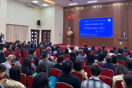 Phó Chủ tịch kiêm Tổng Thư ký Liên hiệp các tổ chức hữu nghị Việt Nam, Phó Chủ nhiệm Ủy ban công tác về các tổ chức phi chính phủ nước ngoài Phan Anh Sơn phát biểu tại Hội nghị.