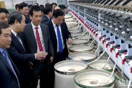 Tỉnh Thái Bình huy động các cơ sở công nghiệp, nhất là công nghiệp nông thôn đối ứng vốn để thực hiện đổi mới công nghệ cũng như các hoạt động khuyến công .