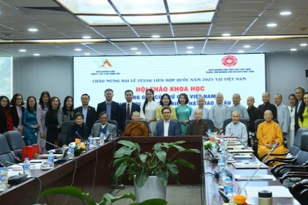 Các đại biểu tham dự Hội thảo.