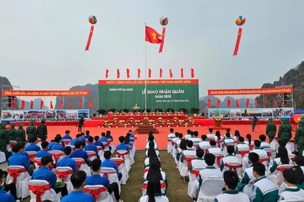 Quang cảnh lễ giao nhận quân năm 2025 của thành phố Hạ Long.