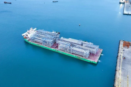 Những module đầu tiên của Doosan Vina xuất sang thị trường Mỹ.