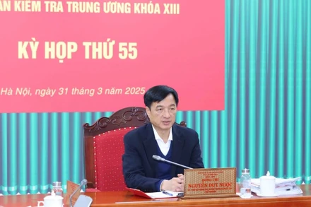 Đồng chí Nguyễn Duy Ngọc, Ủy viên Bộ Chính trị, Bí thư Trung ương Đảng, Chủ nhiệm Ủy ban Kiểm tra Trung ương chủ trì Kỳ họp. (Ảnh: ĐĂNG KHOA)