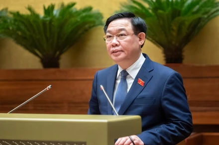 Đồng chí Vương Đình Huệ.