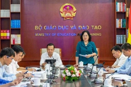 Quang cảnh cuộc họp.