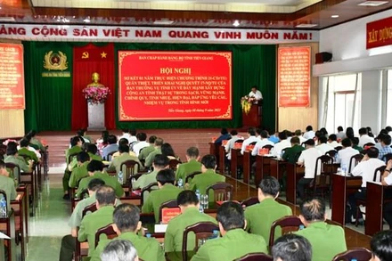 Đại biểu và lực lượng Công an tham dự tại Hội nghị. (Ảnh: Thanh Việt)