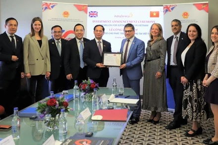 Buổi công bố khoản đầu tư mới của Tập đoàn AstraZeneca vào Việt Nam. (Ảnh: AstraZeneca)