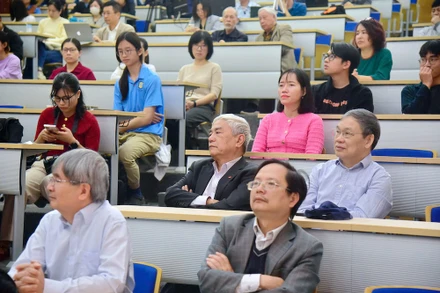 Các đại biểu tham dự Ngày Toán học quốc tế