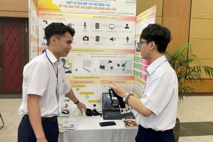 Học sinh tham dự cuộc thi năm học 2022-2023 (Ảnh: CAO TÂN)