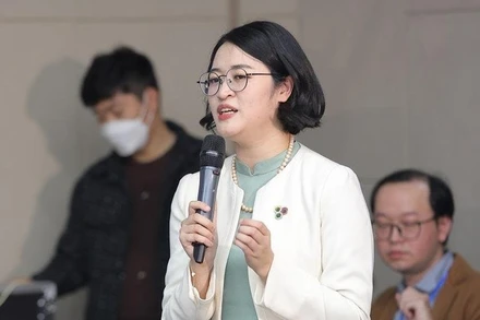 PGS, TS Đào Việt Hằng cảnh báo người có bệnh lý gan nhiễm mỡ cần phải thay đổi chế độ sinh hoạt.