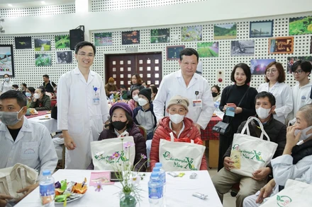 Hãy sẵn sàng yêu thương cuộc sống này thêm lần nữa