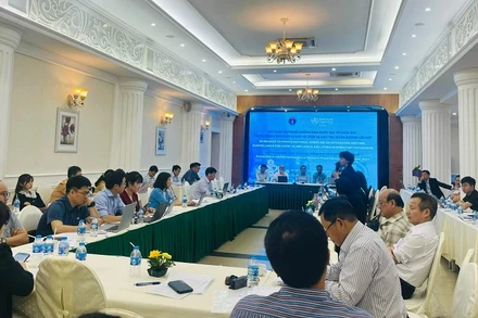 Quang cảnh buổi hội thảo.