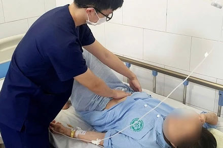 Bệnh nhân được điều trị tại Trung tâm Chống độc, Bệnh viện Bạch Mai.