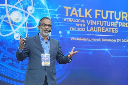 Giáo sư Thalappil Pradeep.