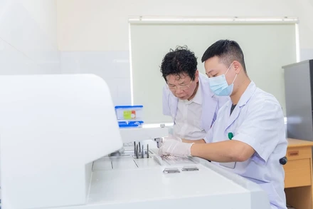 Khoa Giải phẫu bệnh, Bệnh viện Phổi Trung ương nhận chứng chỉ ISO15189:2012.