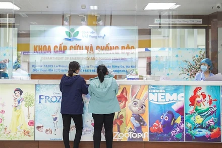 Trưởng khoa Cấp cứu và Chống độc, Bệnh viện Nhi Trung ương tiếp nhận 2 bệnh nhi bị chấn thương lách.