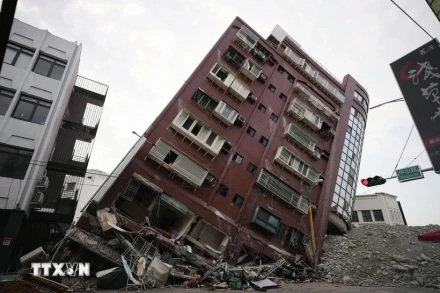 Trận động đất có độ lớn 7,3 xảy ra sáng 3/4 tại Đài Loan, Trung Quốc. (Ảnh: Kyodo/TTXVN)