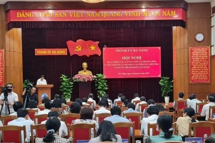 Hội nghị quán triệt, triển khai các văn bản mới của Trung ương và Ban Thường vụ Thành ủy Đà Nẵng về công tác kiểm tra, giám sát, thi hành kỷ luật Đảng.