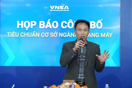 Chủ tịch Hiệp hội Thang máy Việt Nam Nguyễn Hải Đức phát biểu tại lễ công bố.