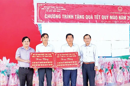 Kết nối, lắng nghe doanh nghiệp