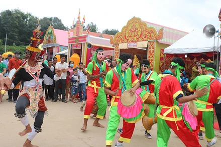 Điệu múa trống Sa đăm là nét đẹp truyền thống của đồng bào Khmer Nam Bộ. 