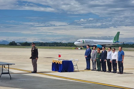 Lễ hồi hương hài cốt quân nhân Hoa Kỳ mất tích trong chiến tranh ở Việt Nam. (Ảnh BỘ NGOẠI GIAO)