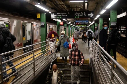 Biến thể phụ XBB.1.5 lây lan nhanh tại Mỹ. (Ảnh TÂN HOA XÃ)